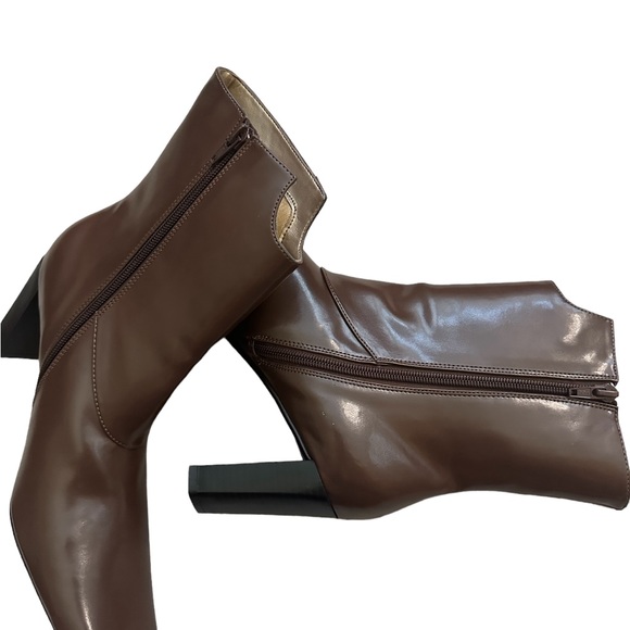❄️ Suzanne Somers Modboot Heeled Boots Brown 8.5 Never Worn - Picture 9 of 11